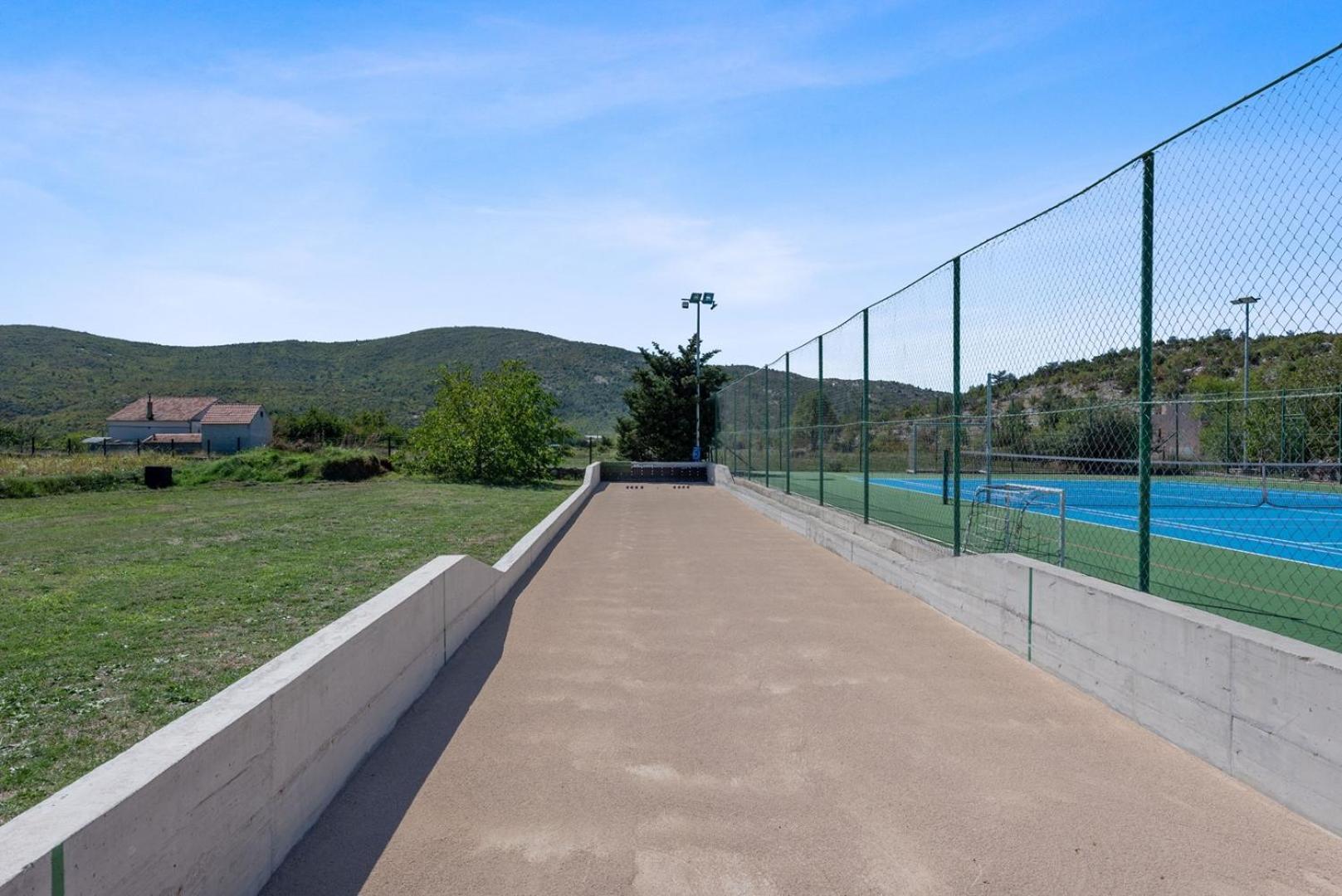 Villa Almas - Heated Pool, Sauna, Gym And Tennis Court Neoric Buitenkant foto